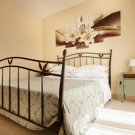 Ciao Hotel & Residence - Apartments Конверсано Екстер'єр фото